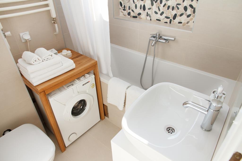 Apartment Slavia District Белград Номер фото